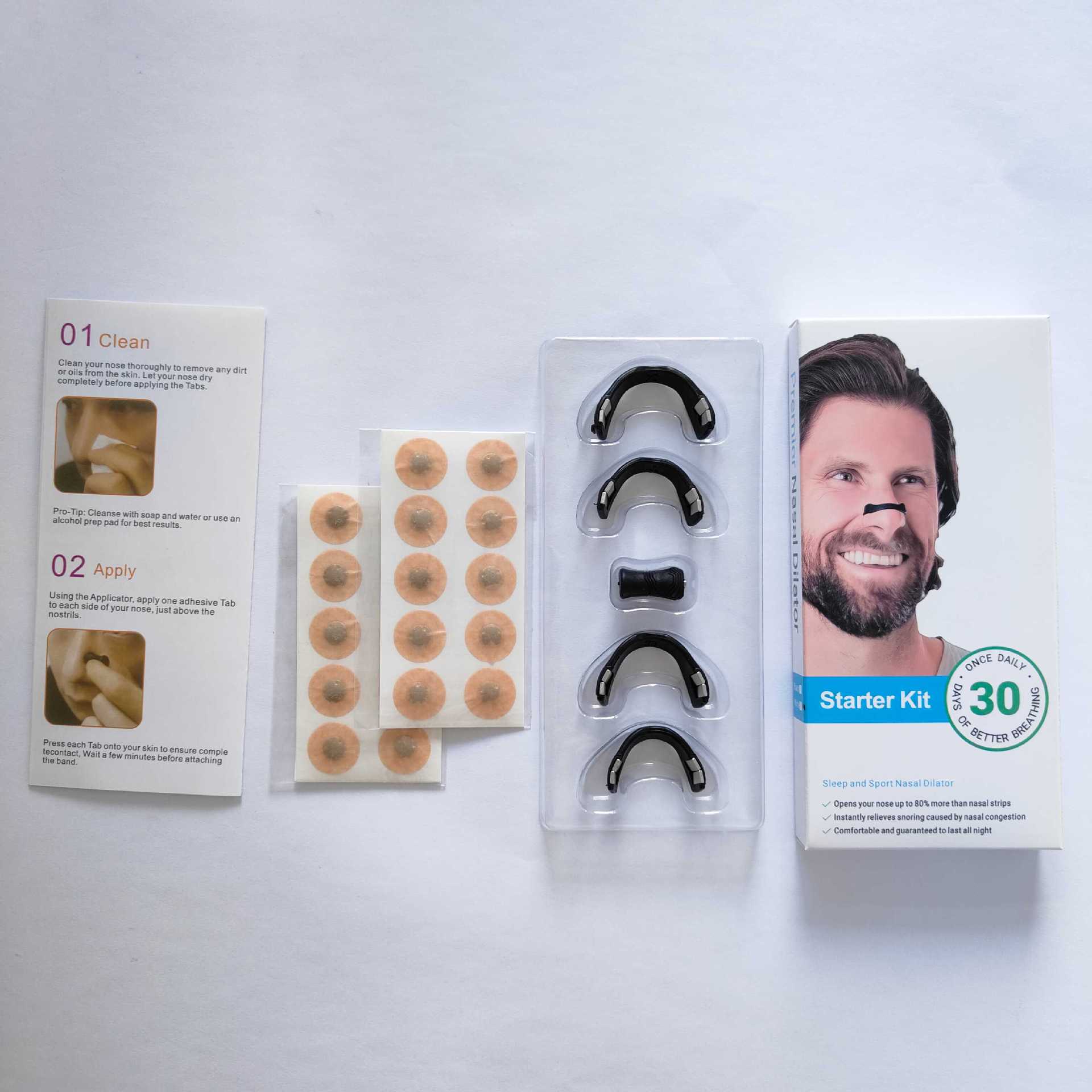 둥근 스티커가 있는 검은색 자석 코 클립 30쌍