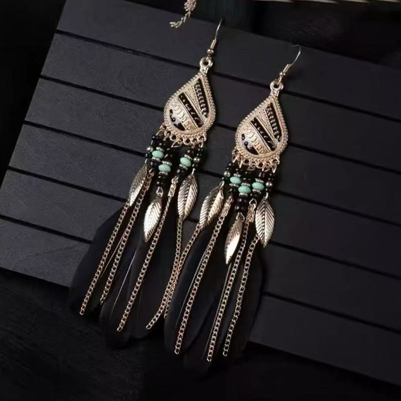 23-Retro Long Feather