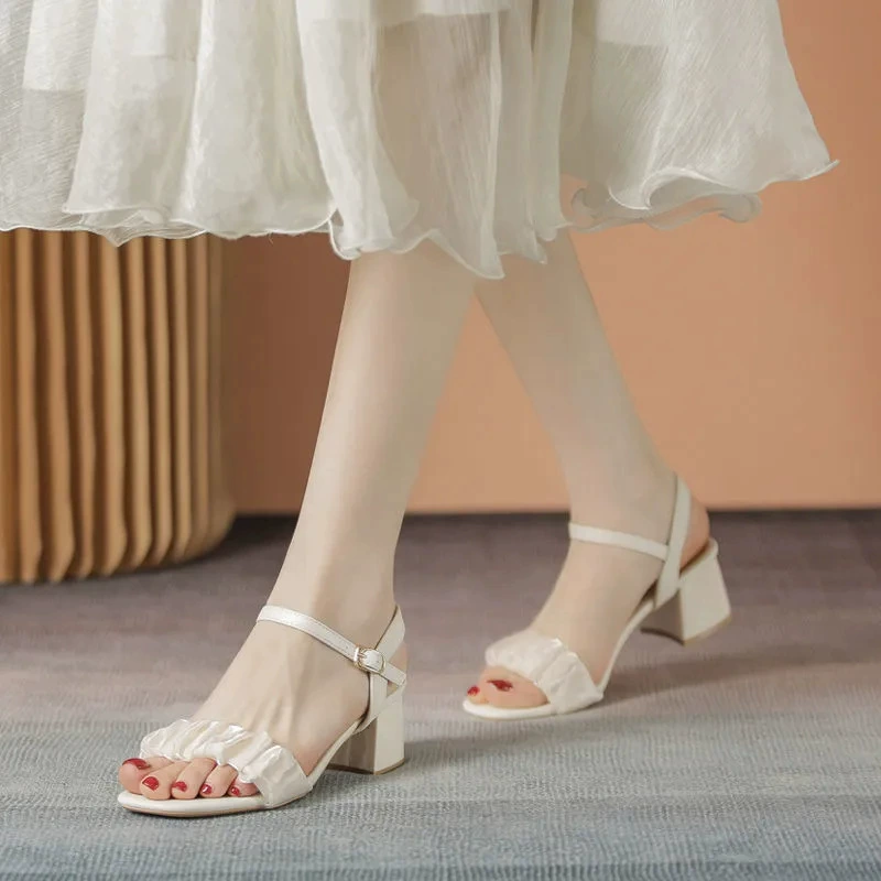 Модные женские босоножки, летний фееричный стиль, средний каблук, толстый каблук, новинка 2025 года, женские туфли на высоком каблуке с однорядной пряжкой, модный стиль