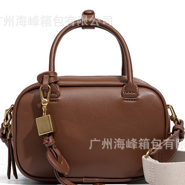 2026 Autumn New Product Women's Bag Dark Brown Stitched Decorative Mini Handheld Bowling Bag High-End Crossbody Small Bag