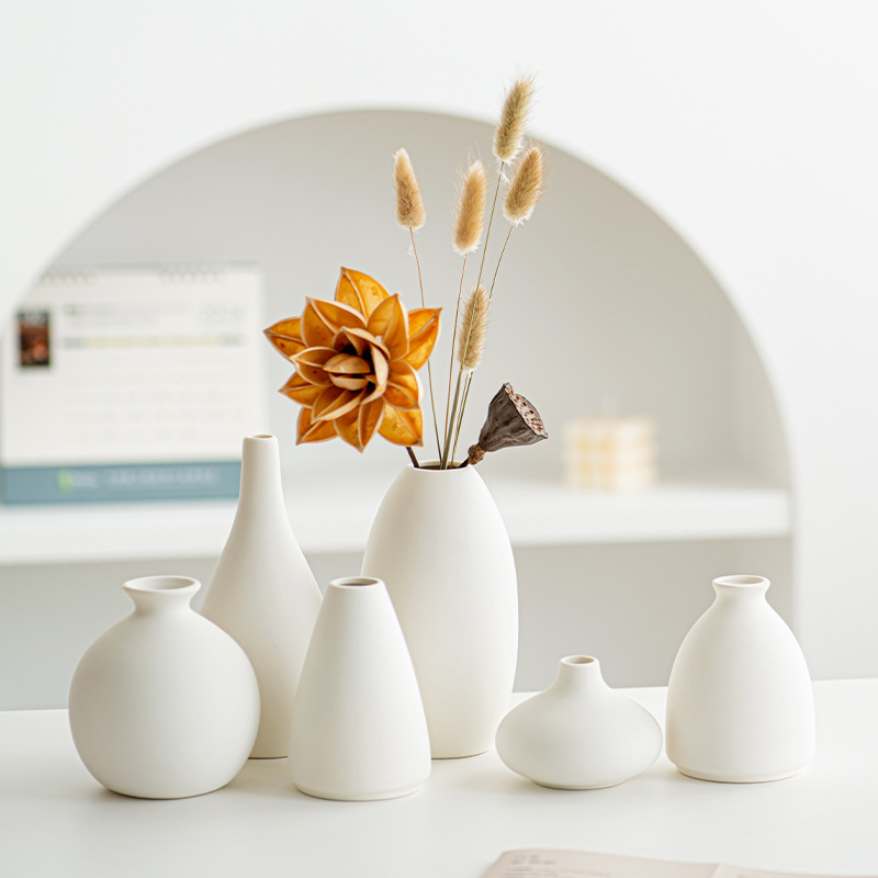 Casual White Ceramic Vase for Children DIY Painted Graffiti Dried Flower Vessel Bookcase Decorative Ornaments Home Handicrafts