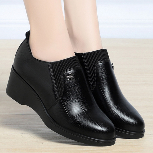 Women's Mid-Age Flat Soft Leather Shoes Spring and Autumn Single Shoes for Elderly and Mature Ladies with Heel