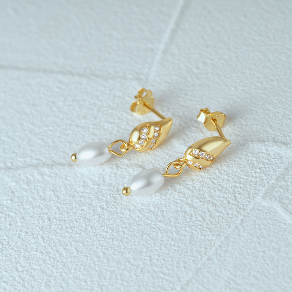 1 Pair Elegant Snowflake Plating Sterling Silver Drop Earrings display picture 38