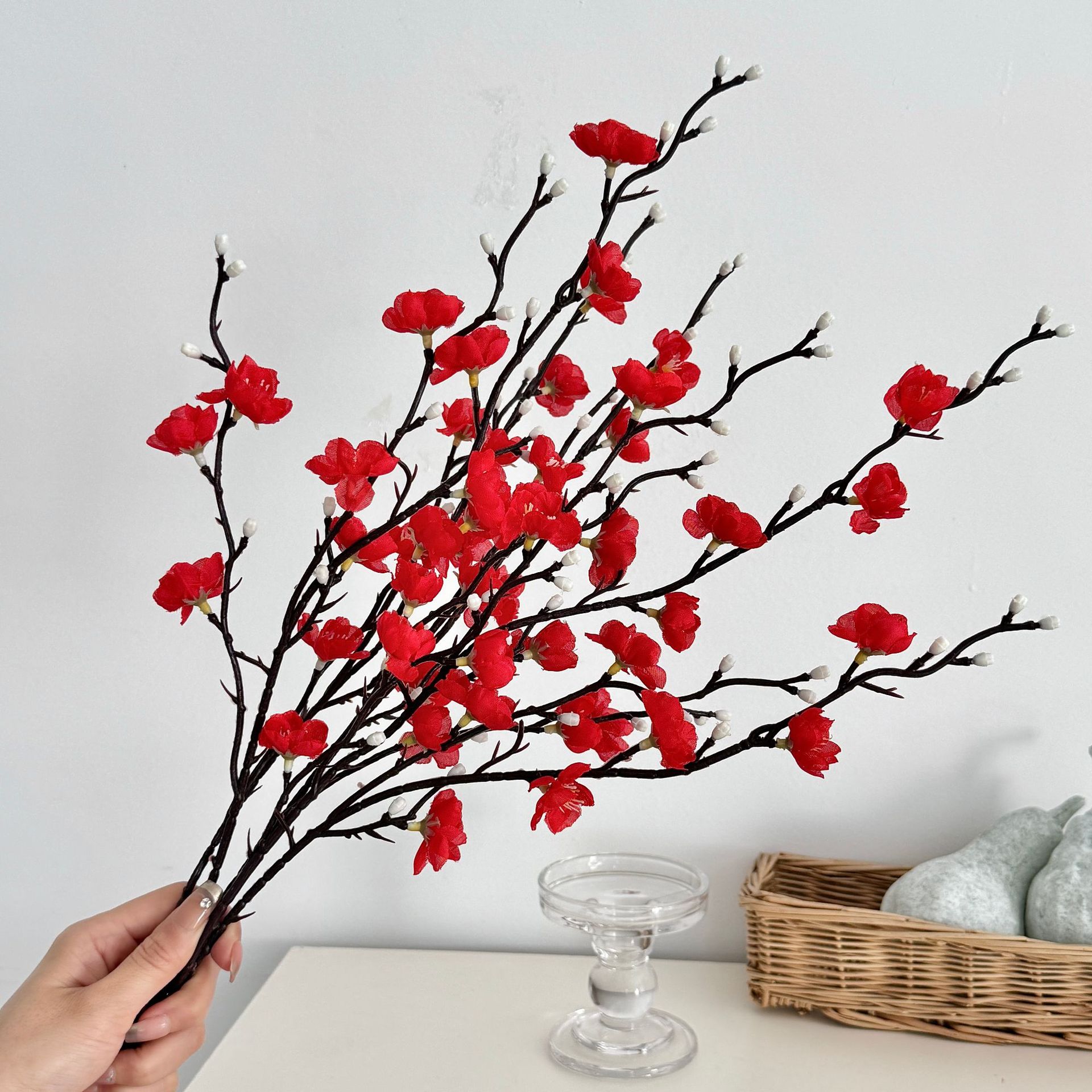 Simulación flor de ciruela estilo chino decoración de flores para el hogar arquitetura floral pastoral rama de ciruela props de disparo flor artificial explosión transfronteriza