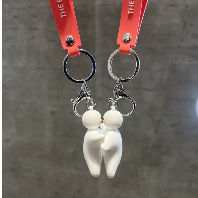 ディザトーンの同じタイプの磁気吸引抱っこのキーホルダーのカップルはプレゼントを貼って彼氏の彼女のカップルにプレゼントします。
