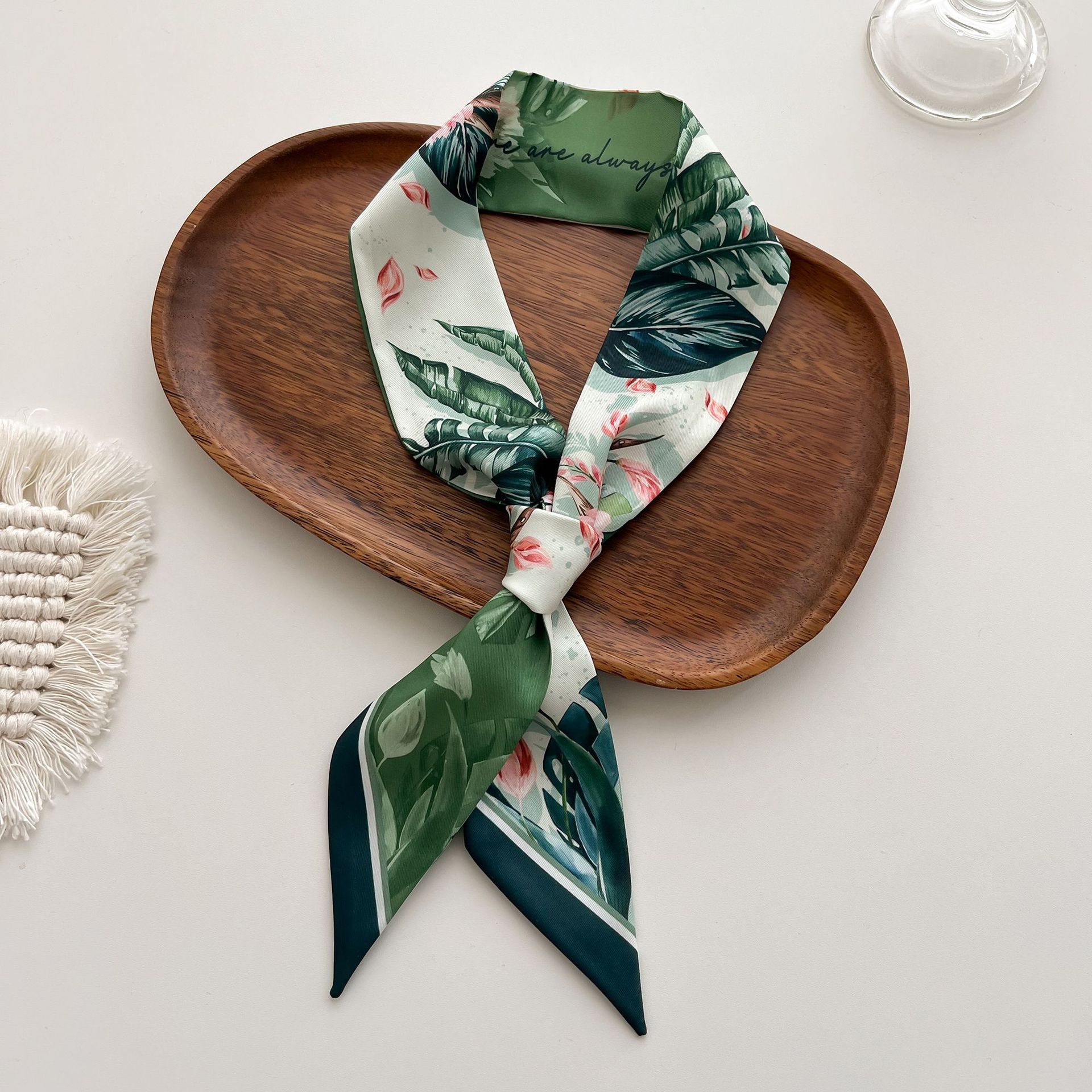 Foulard in seta da donna nastro decorativo per borsa e capelli_voghion.com