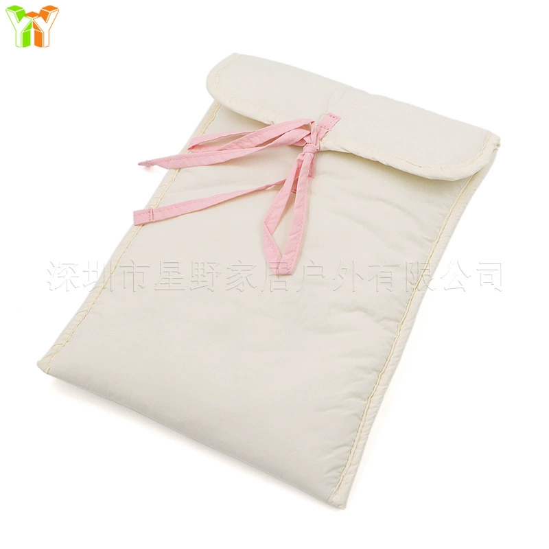 Tablet laptop with bow, quilted organizer bag, (Physicals)