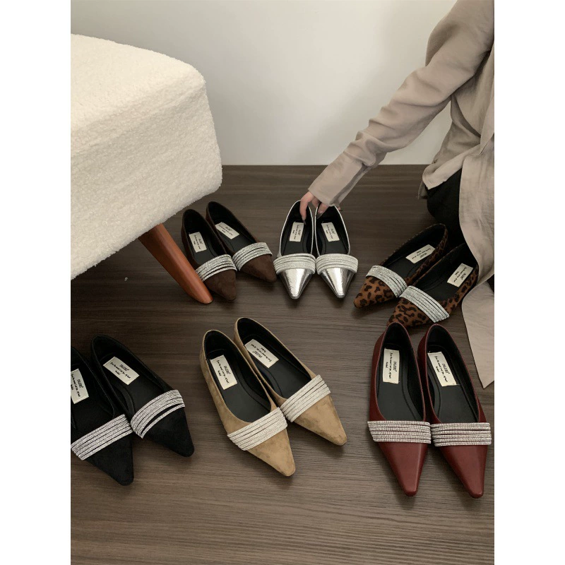 Французский плоский темперамент стразы черные туфли Женская обувь Весна и Осень 2024 Летняя мягкая подошва не устала