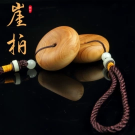 玉器工艺品;宝石工艺品;手链