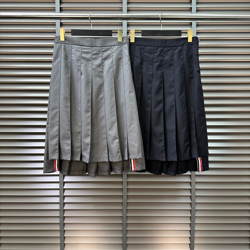 TB skirt women's clean front short back long skirt red White blue lining high waist slimming leg length simple pleated skirt