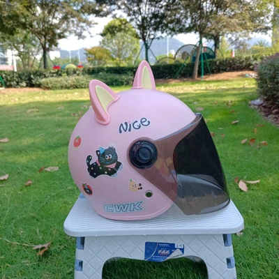 Motosiklet kaskı (dəbilqə), Helmet for Kidsren Aged 1-8 Years - black-cat-sticker-light-pink-tea-long-pink-and-yellow-cat-ears-winter-helmet-for-1-8-years-old