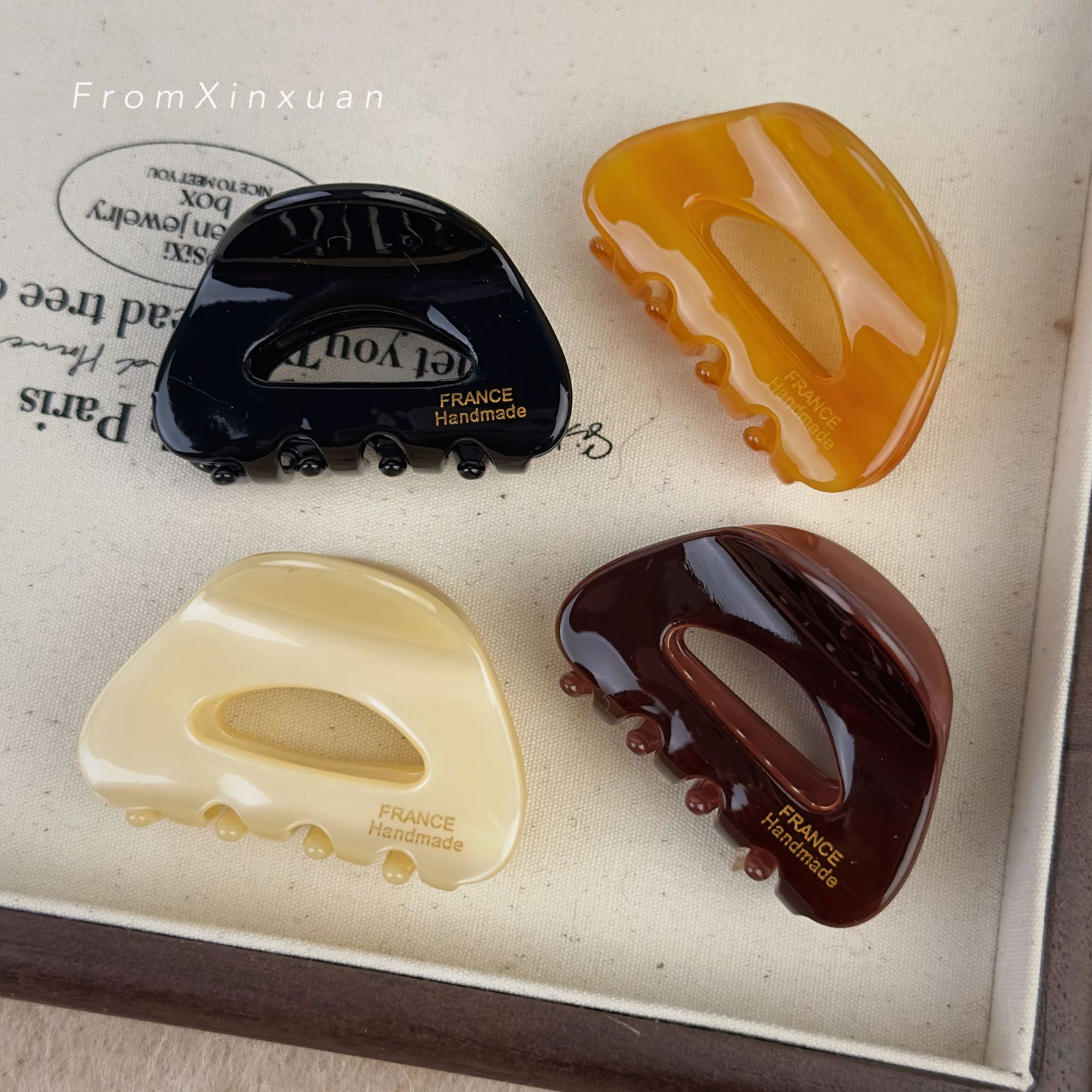 Stile coreano, embricata floreale, superficie curva, texture in acetato, impugnatura piccola, temperamento francese, forcina per capelli semicircolare cava, accessori per capelli_voghion.com