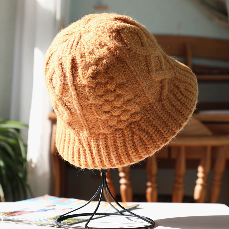 Sombrero de lana roja de invierno y otoño de lana multicolor calentamiento japonés mostrando cara pequeña gorra de cubo de punto gorra pescador