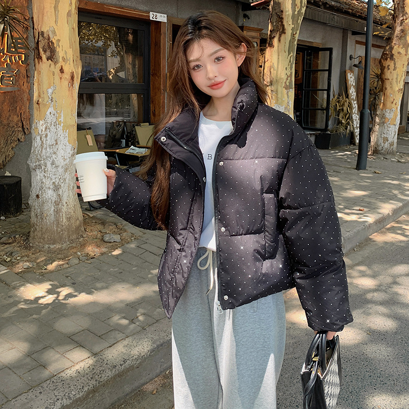 검은색