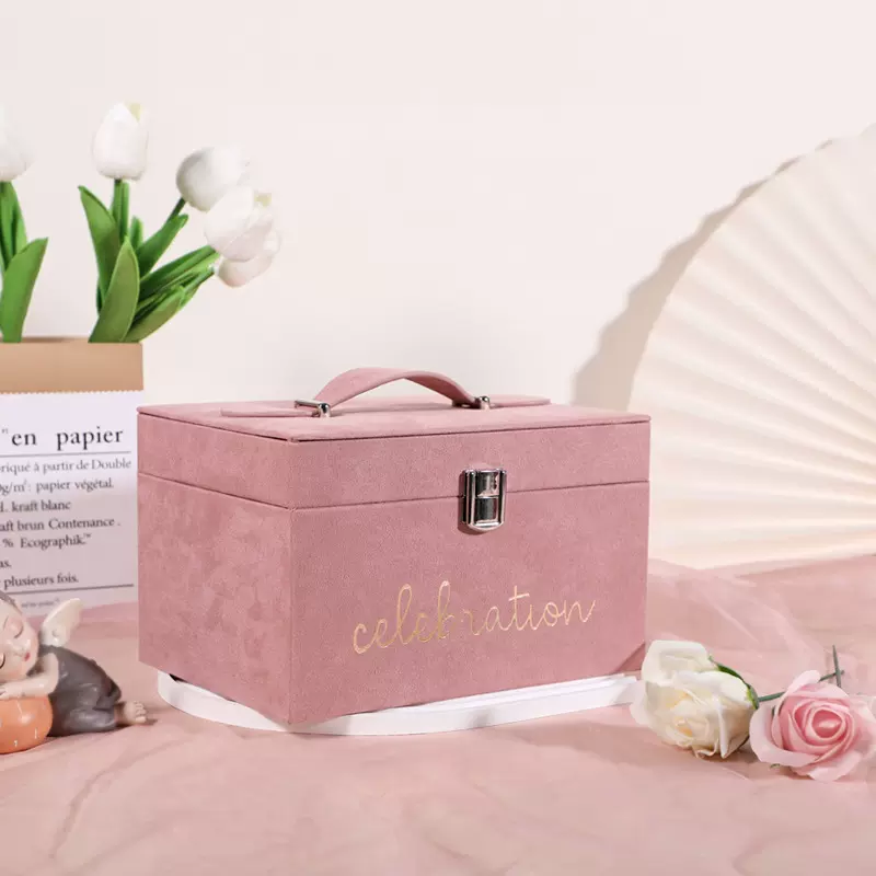 创意婚礼伴手礼盒结婚喜糖盒伴娘回礼礼盒闺蜜生日化妆箱绒布盒