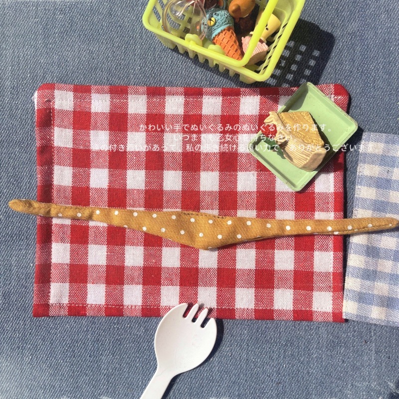 Tubibiは自分で子供服を作っています。|undefined