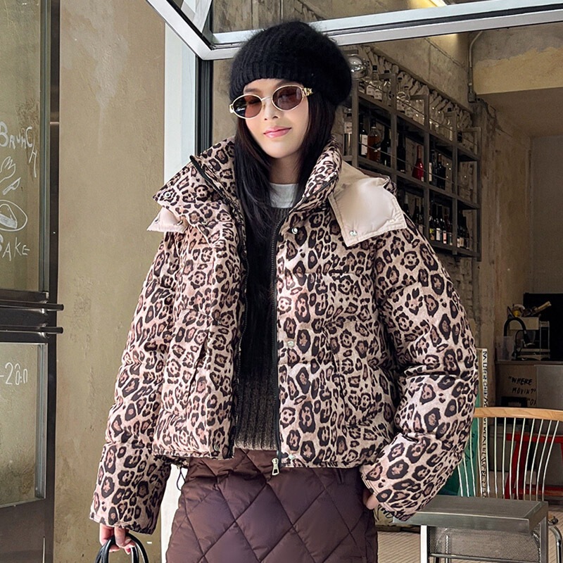 European and American Foreign Trade Leopard Print down Jacket Women's Short Thickened Loose 2025 New Winter Cotton Coat Jacket European and American Foreign Trade Leopard Print down Jacket Women's Short Thickened Loose 2025 New Winter Cotton Coat Jacket