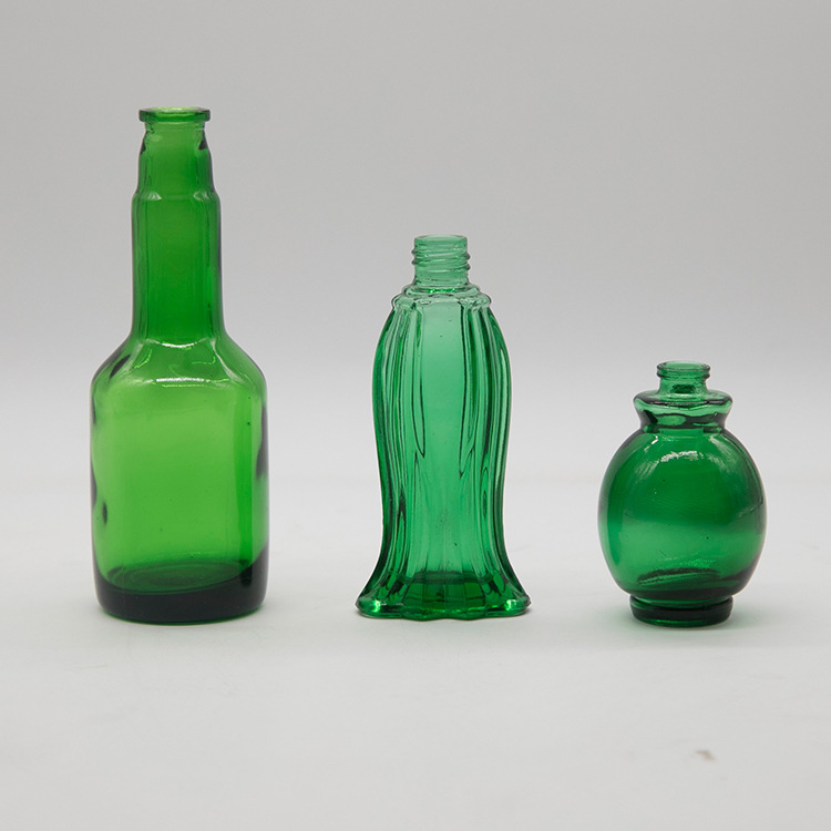 厂家直供玻璃加厚不易破好运玻璃加工香水瓶玻璃瓶用途