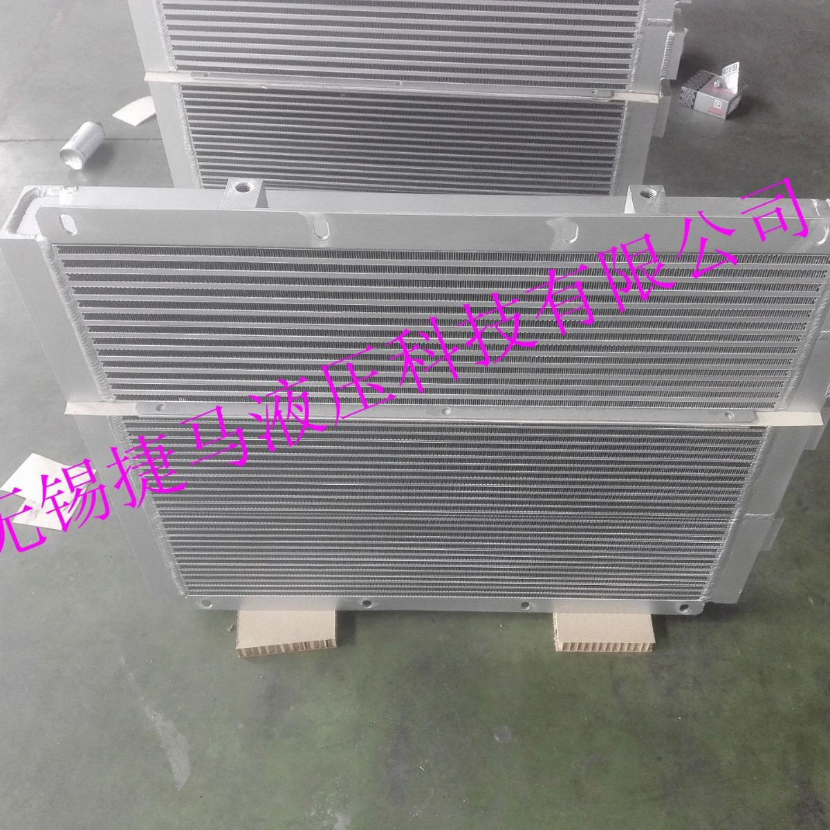 供应制作空气压缩机  板翅式换热器  油气冷却器  风冷高效