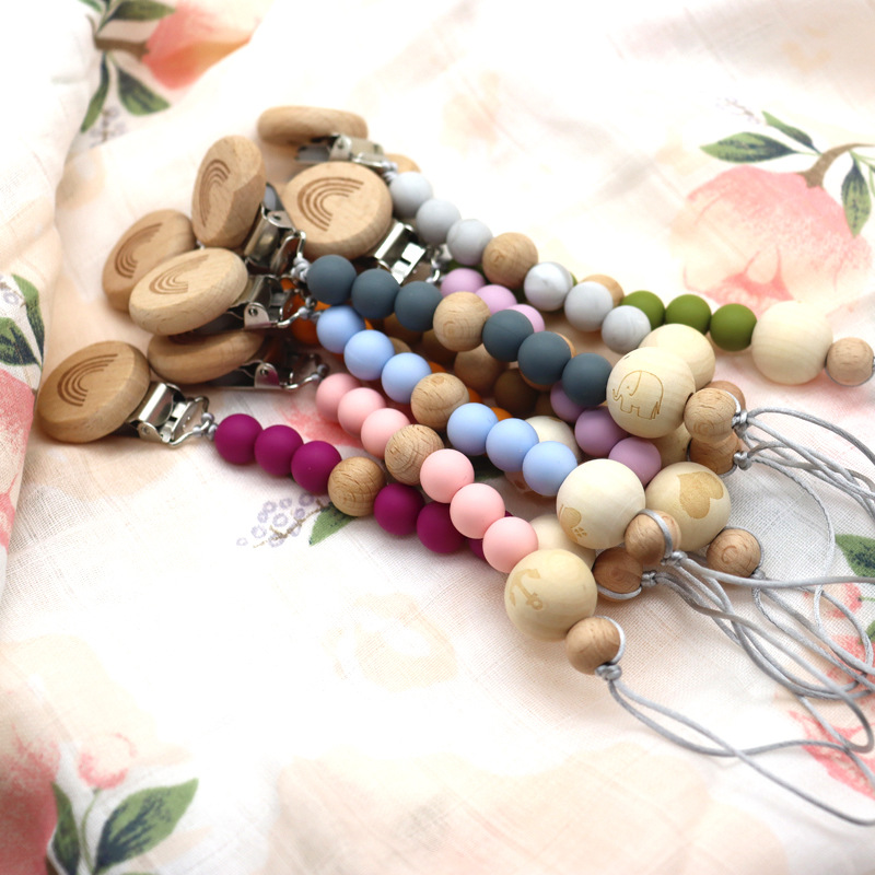 New AliExpress Amazon baby pacifier chain baby products beech wood pacifier clip anti-drop chain