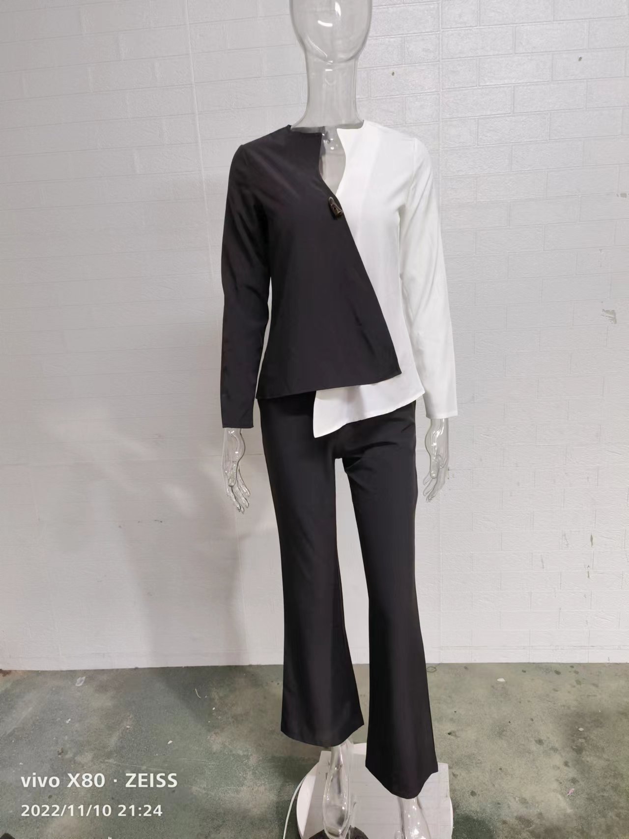 Elegant Colour-block Commuter Short Set For Autumn And Spring_voghion.com