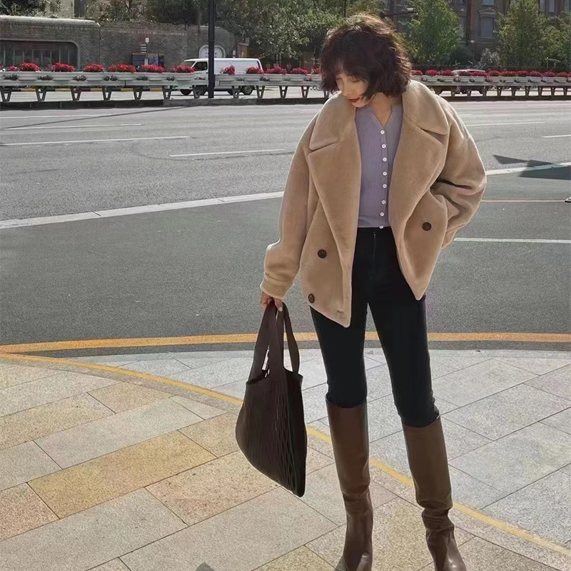 IC Xiaohe sheep sheared knitted fabric Teddy plush short coat women's 23 autumn and winter new fur silhouette large lapel