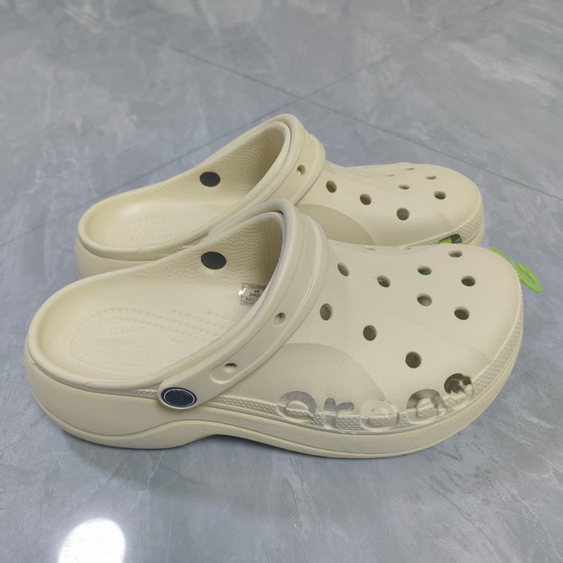 Zhou Yutong's same style, 2026 new collection, wedge-heeled, thick-soled, Beiya women's cloud-patterned beach sandals, model 208186