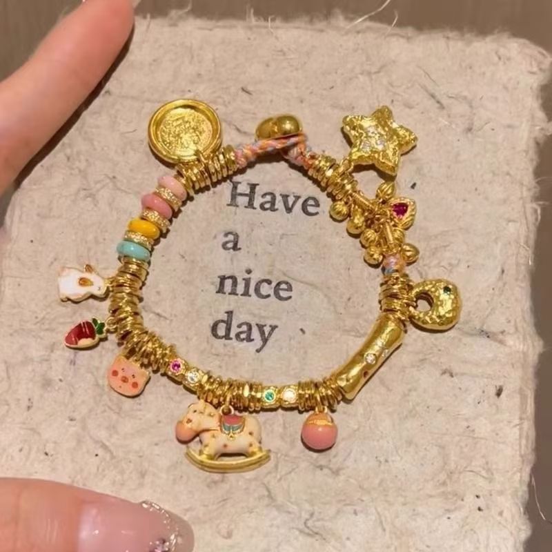 Ancient Method Golden Enamel Trojan Horse Coil Bracelet Women's 2024 New Niche Light Luxury High-end Elegant All-match Bracelet