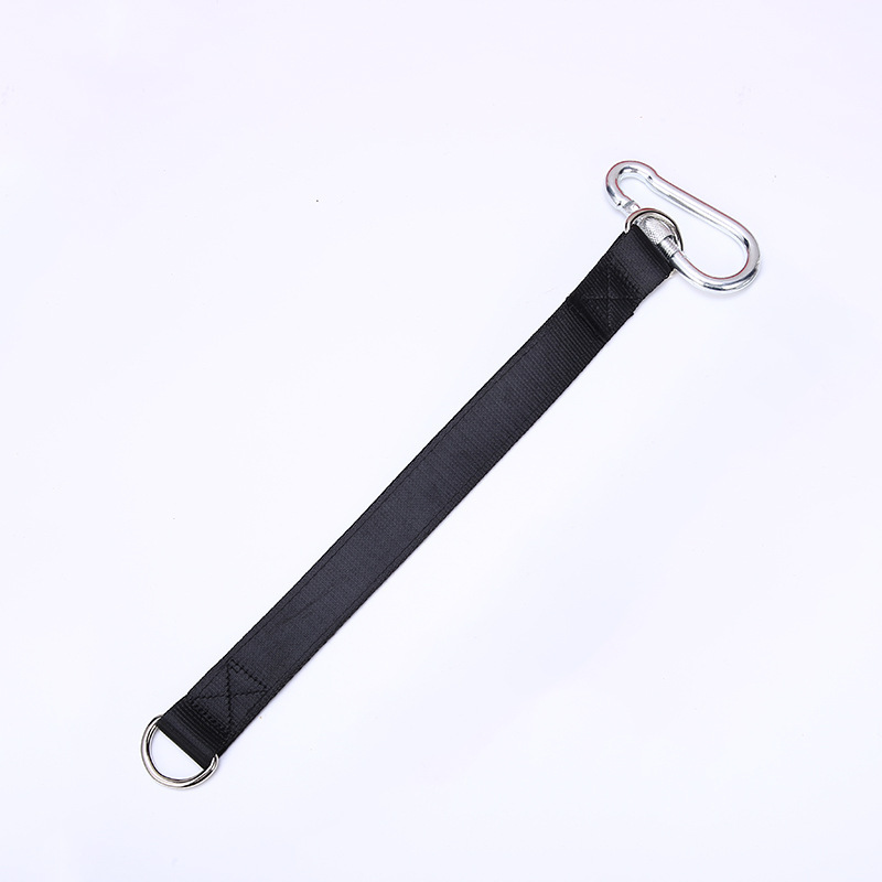 鉄棒掛けは太くて強化されています。吊り下げフック付きのフィットネス訓練器の部品です。|undefined