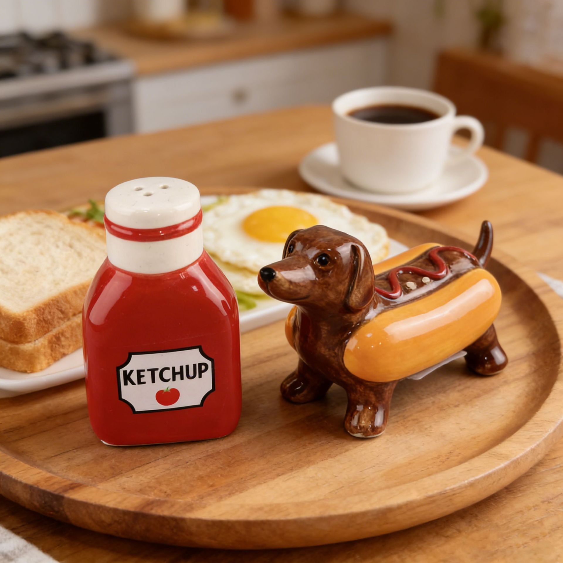 Creativa personalizada cerámica ketchup y salchicha en forma de perro pimienta botella de sabor encantadora cerámica artesanía cocina
