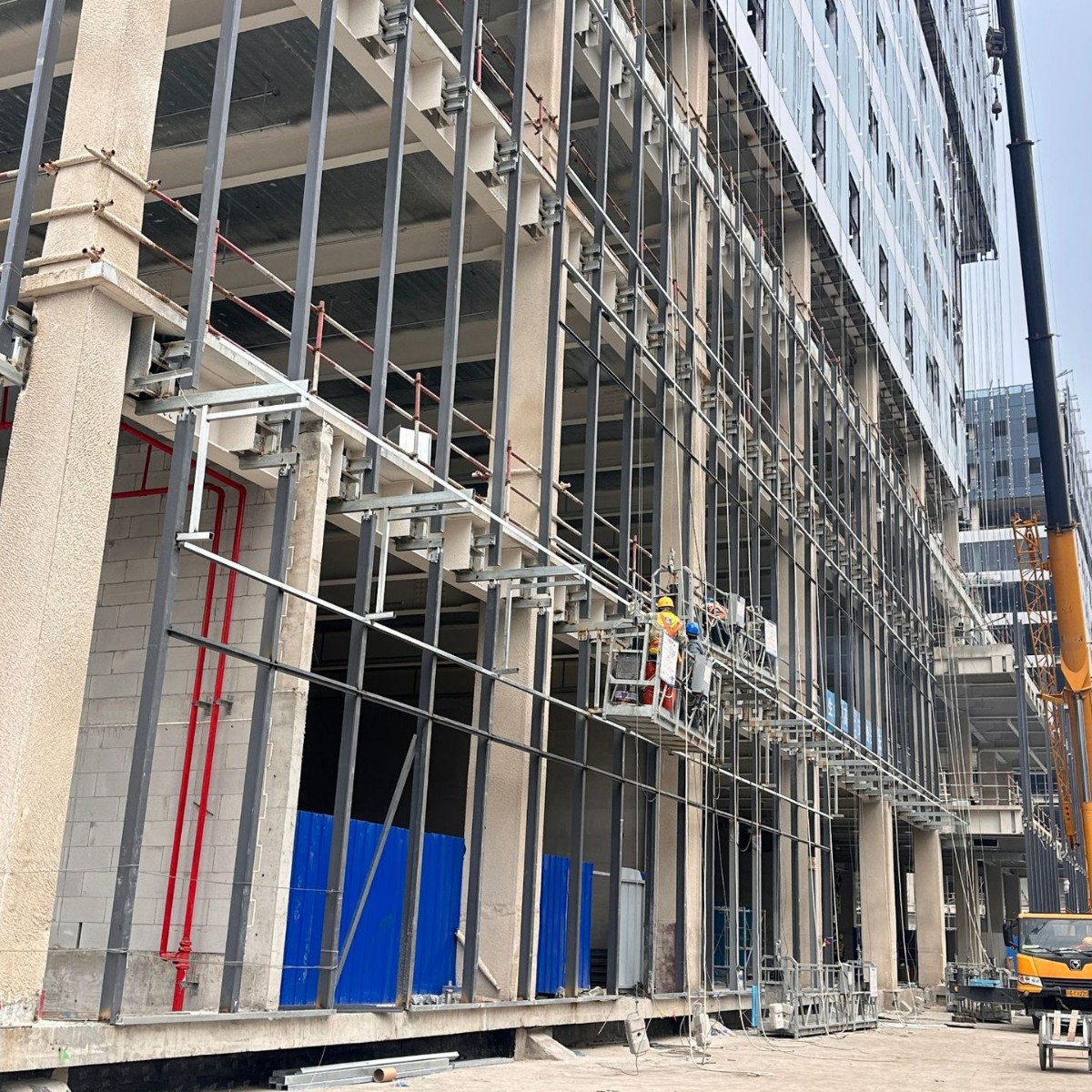 精制钢T型钢防火幕墙材料高精度钢材耐腐蚀建筑材料幕墙钢结构