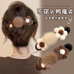 早秋毛绒大号鸭嘴夹女2025新款高级感后脑勺发夹盘发一字夹子头饰