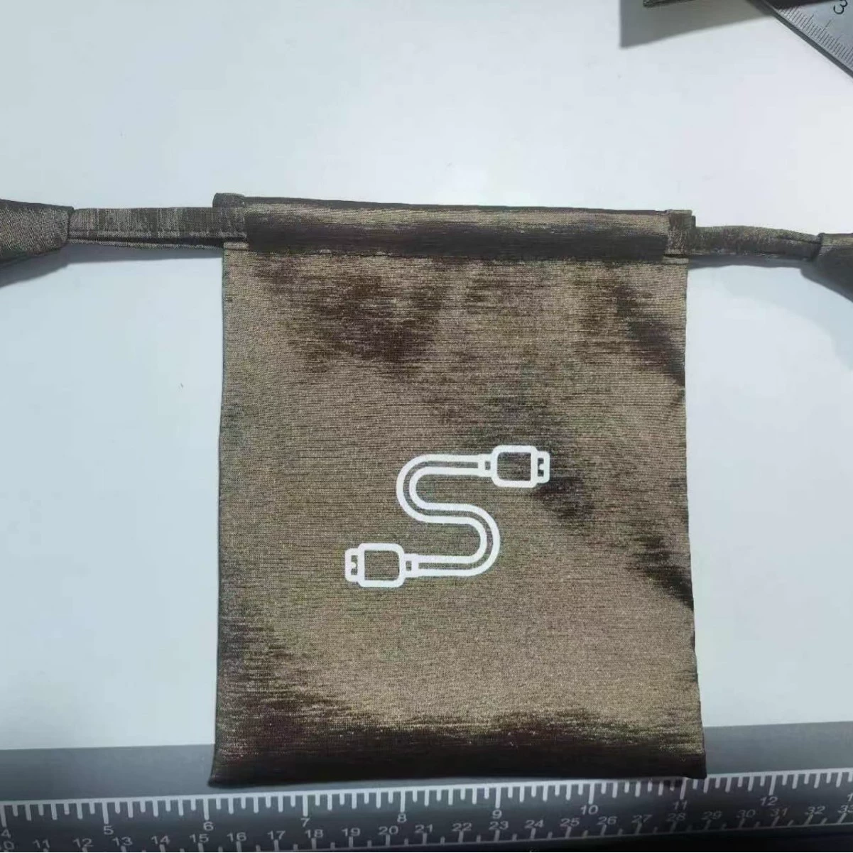 Атласный мешочек от производителя, атласный мешочек на завязках, гладкий шелковый мешочек для нижнего белья и париков, эксклюзивная индивидуальная настройка.