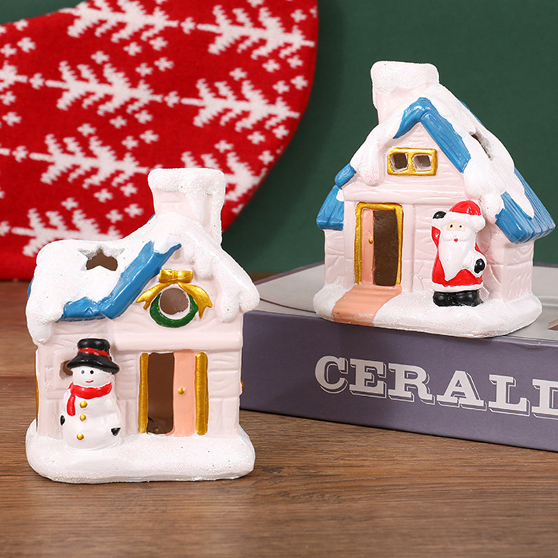 Nueva casa pequeña emisora de luz transfronteriza Casa de nieve de estilo europeo Santa Claus muñeco de nieve decoración de la casa decoraciones de Navidad