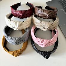 时尚简约宽边百搭皮质发箍高档pu皮革打结头箍外出洗脸发卡发窟女