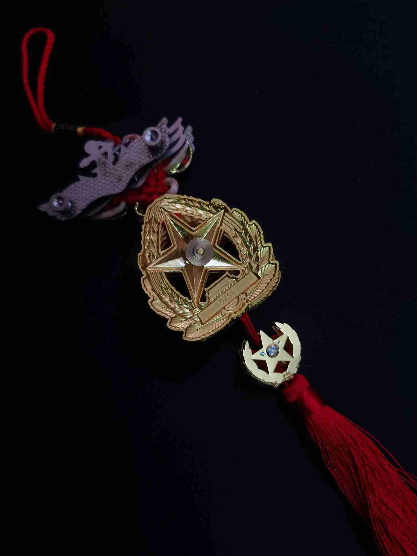 Car pendant patriotic five-pointed star red flag car rearview mirror decoration pendant Chinese heart soldier male car pendant