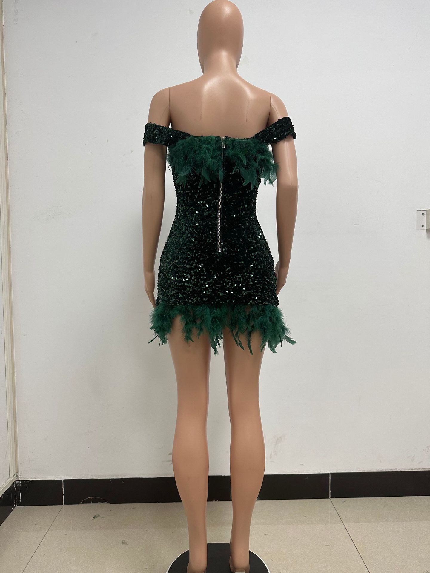 INS stil paljett rygglös strandkjol en-axel fjäder het flicka höftnära klänning_voghion.com