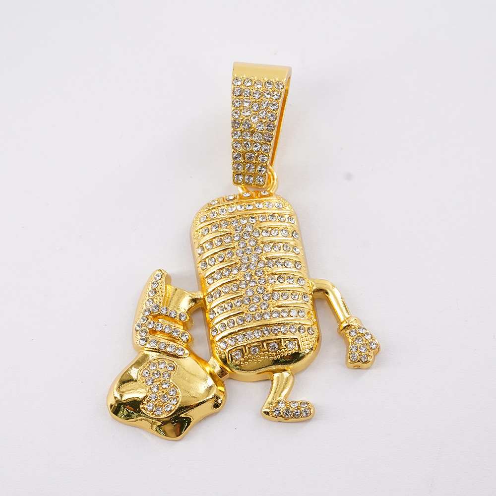 Pokémon transfronterizos llenos de diamantes super sueños pop hip hop bolsas de mano micrófono colgante joyería collar cubano hombre