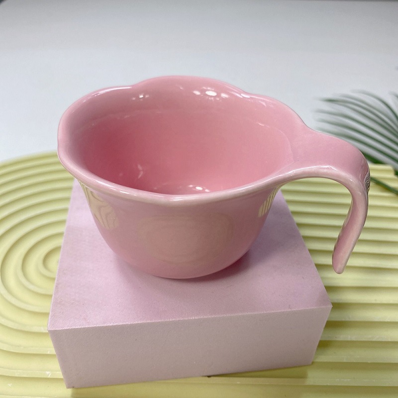 Taza de cerámica en forma de flor con mango Tazón de cocina occidental Tazón pequeño Taza medidora horneada en horno Taza de pudín de yogur Tazón de aderezo para ensaladas