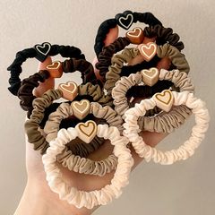 New Arrival Milk Coffee-Colored Heart-Shaped Small Hair Loop: Simple, High-Elastic, Durable, Sweet, and Versatile Black Hair Tie for Ponytails