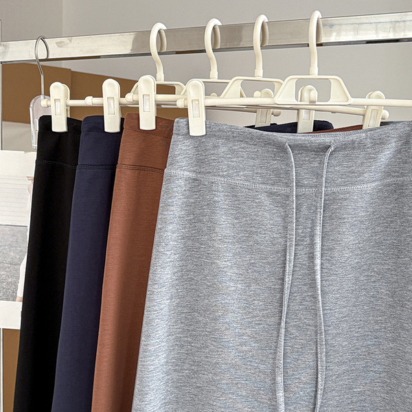Solid color fitted long skirt