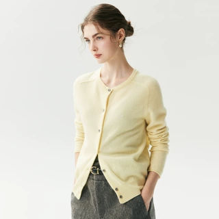 Lekasha cashmere 山羊绒针织保暖女士圆领马鞍肩带笑脸开衫外套