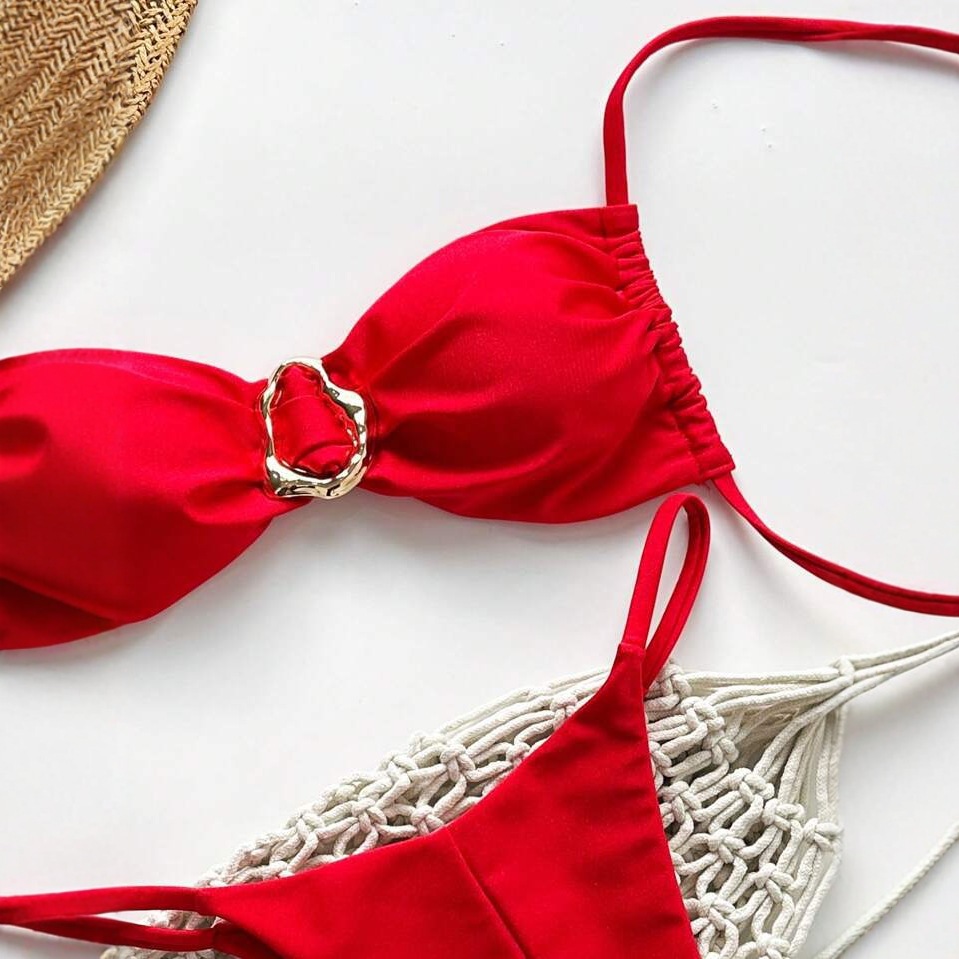 2025 Traje de baño europeo y americano transfronterizo dividido color sólido y doble tela brillante sexy bikini comercio exterior