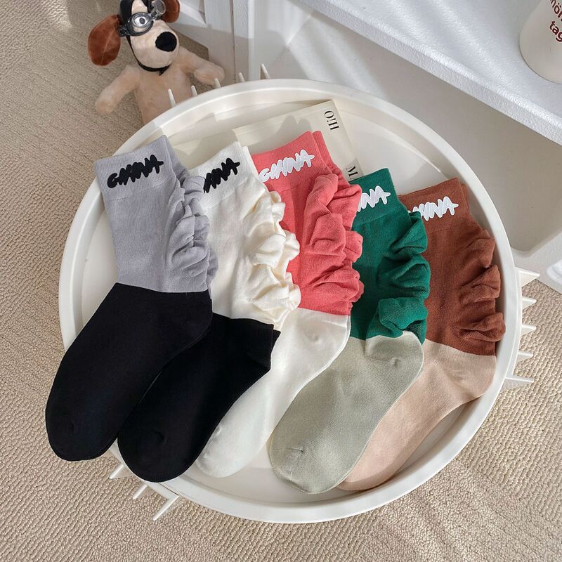 Niche color matching striped multi-heel pleated socks women's screw hot stamping letters spring and summer new mid-calf pile socks