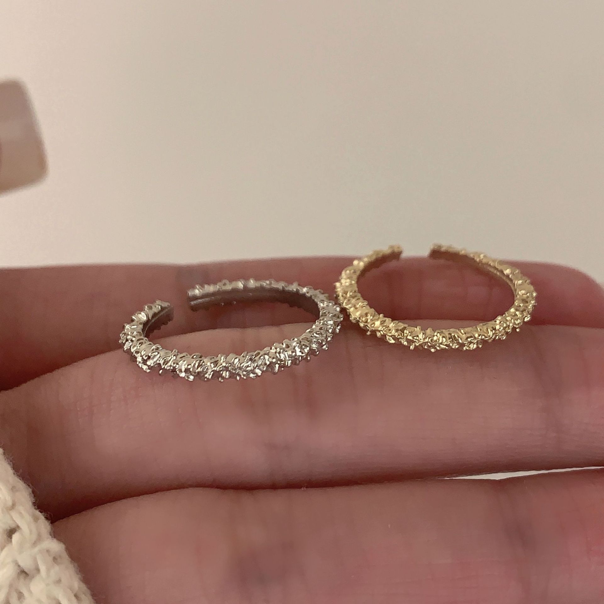 Designer Ring Women Open Adjustable Starry Sky Textured Design_voghion.com