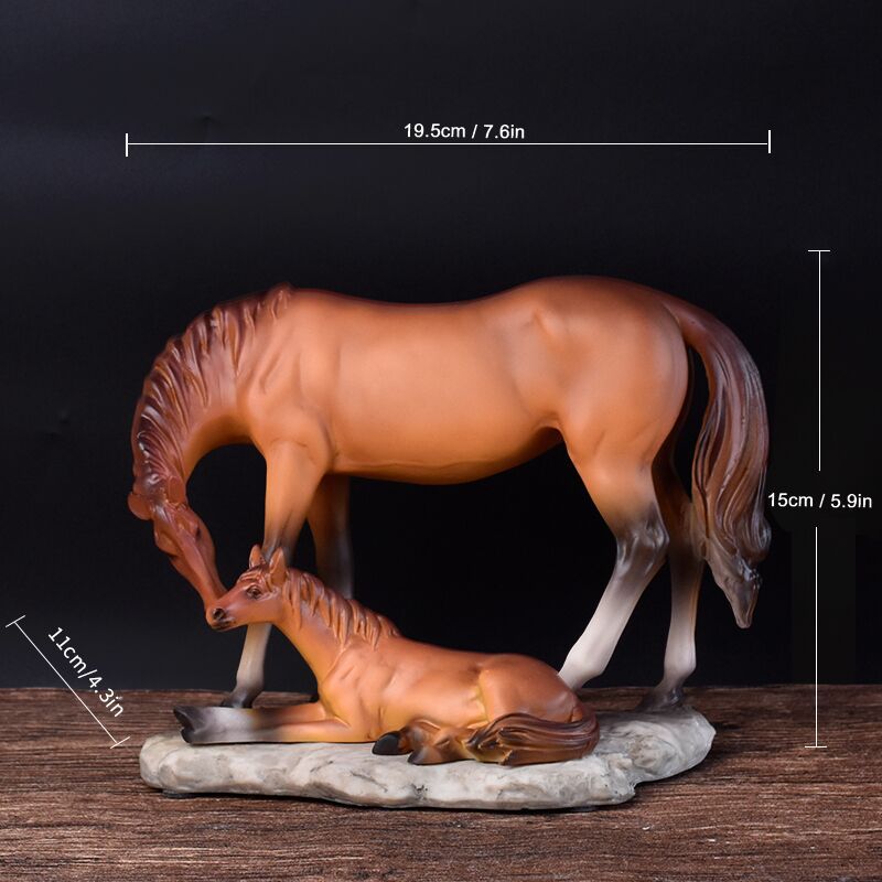 人気の馬の像、軽くて豪華な家の装飾品、リビングルームのエントランスホールのテレビキャビネットの装飾、幸運の馬年工芸品