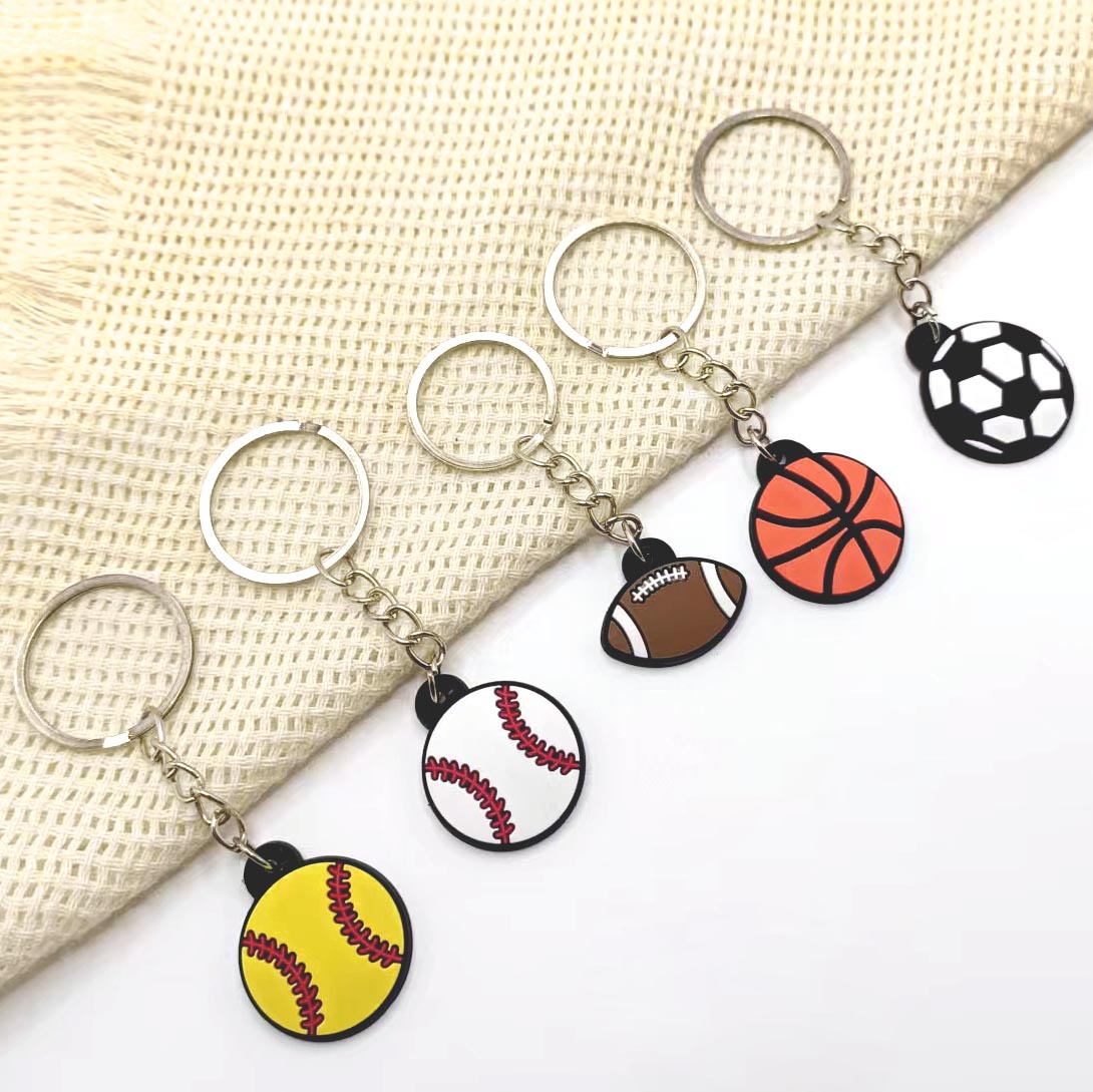 Creativo PVC fútbol baloncesto llavero colgante de pelota actividades de jardín de infantes pequeño regalo
