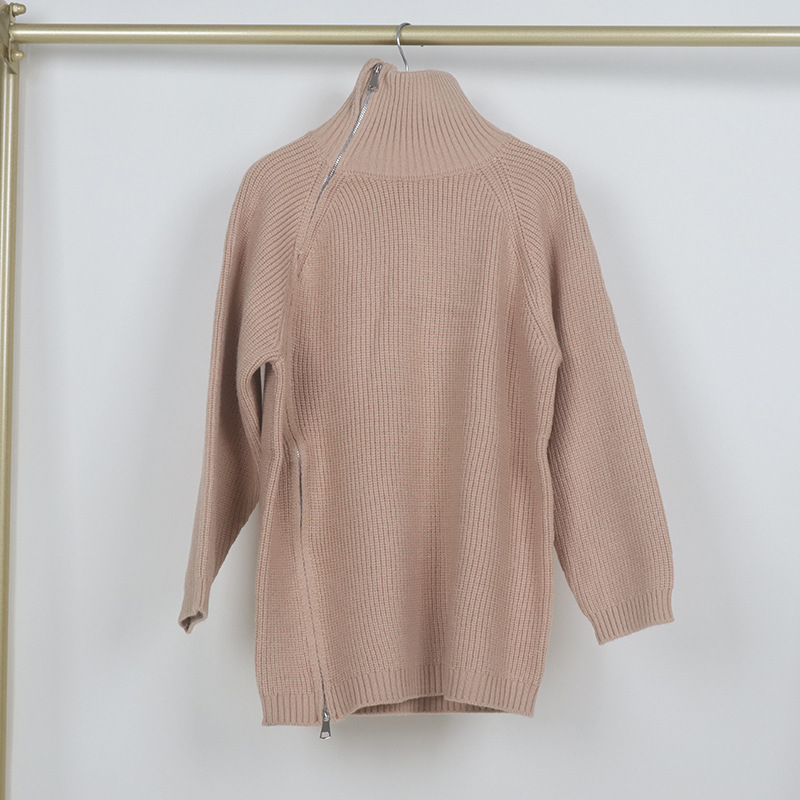 中創日臻2025冬物ゆったり着痩せ効果ジップスリット入りセーター厚手ゆったり風縦縞柄ニット