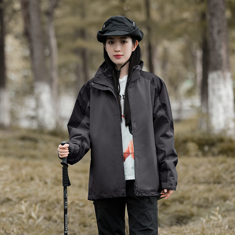 Chaqueta de pareja al aire libre transfronteriza de dos piezas de forro polar de coral para hombres y mujeres chaqueta a prueba de viento traje de alpinismo de esquí acuático
