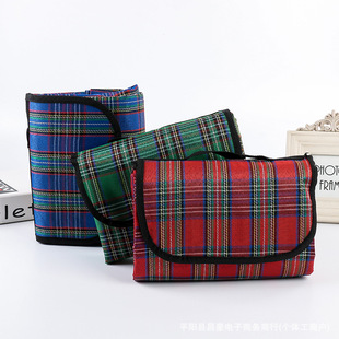 Outdoor Picnic Mat, Spring Outing Mat, Waterproof and Moisture-Proof Mat, Polyester Plaid Beach Mat, Folding Mat, Camping Tent Mat